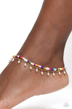 Load image into Gallery viewer, Paparazzi 🔆 Beachfront Backdrop - Gold Anklet