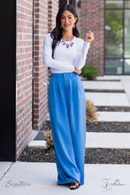 Load image into Gallery viewer, Paparazzi 🔆 The Laura