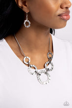 Load image into Gallery viewer, Paparazzi 🔆 Rounded Redux - Silver Necklace