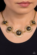 Load image into Gallery viewer, Paparazzi 🔆 Sophisticated Showcase - Black Necklace