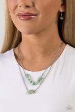 Load image into Gallery viewer, Paparazzi 🔆Chiseled Caliber - Green Necklace