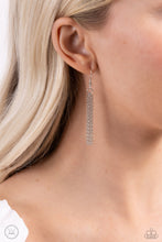 Load image into Gallery viewer, Paparazzi 🔆 FLYING in Wait - Multi Necklace