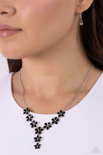 Load image into Gallery viewer, Paparazzi 🔆 Flowering Feature - Black Necklace