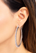 Load image into Gallery viewer, Paparazzi 🔆 Scintillating Sass - Multi Earrings
