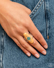 Load image into Gallery viewer, Paparazzi 🔆 Ethereal Effort - Brown Ring