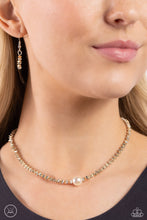 Load image into Gallery viewer, Paparazzi 🔆 Tasteful Triangles - Multi Necklace