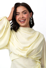 Load image into Gallery viewer, Paparazzi 🔆 Fluttering Finale - Multi Post Earrings