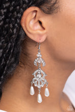 Load image into Gallery viewer, Paparazzi 🔆 Cosmopolitan Combo - White Earrings
