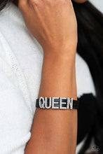 Load image into Gallery viewer, Paparazzi 🔆 Queen of My Life - Black Bracelet
