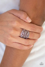 Load image into Gallery viewer, Paparazzi 🔆 The Money Maker - Purple Ring
