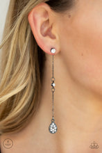 Load image into Gallery viewer, Paparazzi 🔆 When It REIGNS - Black Post Earrings
