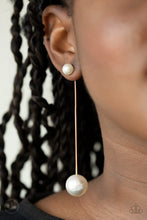 Load image into Gallery viewer, Paparazzi 🔆 Extended Elegance - Gold Post Earrings
