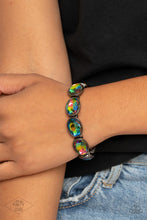 Load image into Gallery viewer, Paparazzi 🔆 Diva In Disguise - Multi Bracelet

