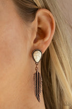 Load image into Gallery viewer, Paparazzi 🔆 Totally Tran-QUILL - Copper Earrings
