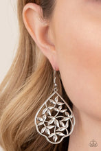Load image into Gallery viewer, Paparazzi 🔆 Taj Mahal Gardens - Silver Earrings

