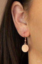 Load image into Gallery viewer, Paparazzi 🔆 Laguna Lounge - Copper Necklace
