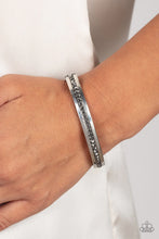 Load image into Gallery viewer, Paparazzi 🔆 Urban Reign - Silver Bracelet
