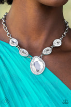 Load image into Gallery viewer, Paparazzi 🔆 Fiercely 5th Avenue - Complete Trend Blend
