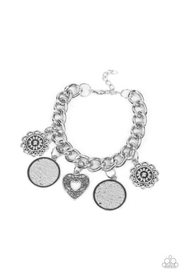 oak-sisters-jewelry-complete-charm-ony-silver-paparazzi-accessories-by-lisa