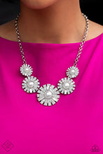 Load image into Gallery viewer, Paparazzi 🔆 Fiercely 5th Avenue - Complete Trend Blend
