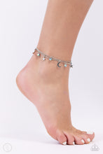 Load image into Gallery viewer, Paparazzi 🔆 Stellar Sashay - Blue Anklet
