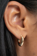 Load image into Gallery viewer, Paparazzi 🔆 Textured Theme - Gold Earrings

