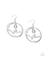 Load image into Gallery viewer, Paparazzi 🔆 Picturesque Scene - Green Earrings
