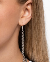 Load image into Gallery viewer, Paparazzi 🔆 Partnership Promise - Silver Necklace
