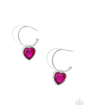 Load image into Gallery viewer, Paparazzi 🔆 Diamond of the Night - Pink Earrings
