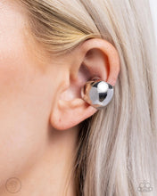 Load image into Gallery viewer, Paparazzi 🔆 American CURL - Silver Post Earrings
