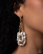 Load image into Gallery viewer, Paparazzi 🔆 Sunset State of Mind - Gold Earrings
