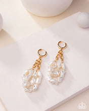 Load image into Gallery viewer, Paparazzi 🔆 Sunset State of Mind - Gold Earrings
