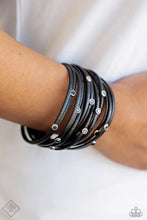 Load image into Gallery viewer, Paparazzi 🔆 Fearlessly Layered - Black Bracelet
