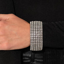 Load image into Gallery viewer, Paparazzi 🔆 Made for Now - Zi Collection Bracelet
