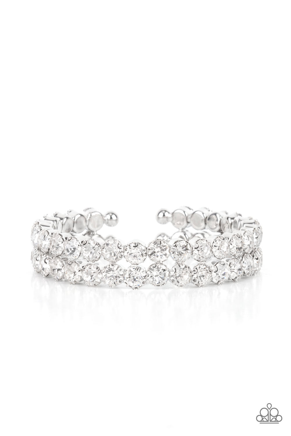 oak-sisters-jewelry-shock-factor-white-paparazzi-accessories-by-lisa