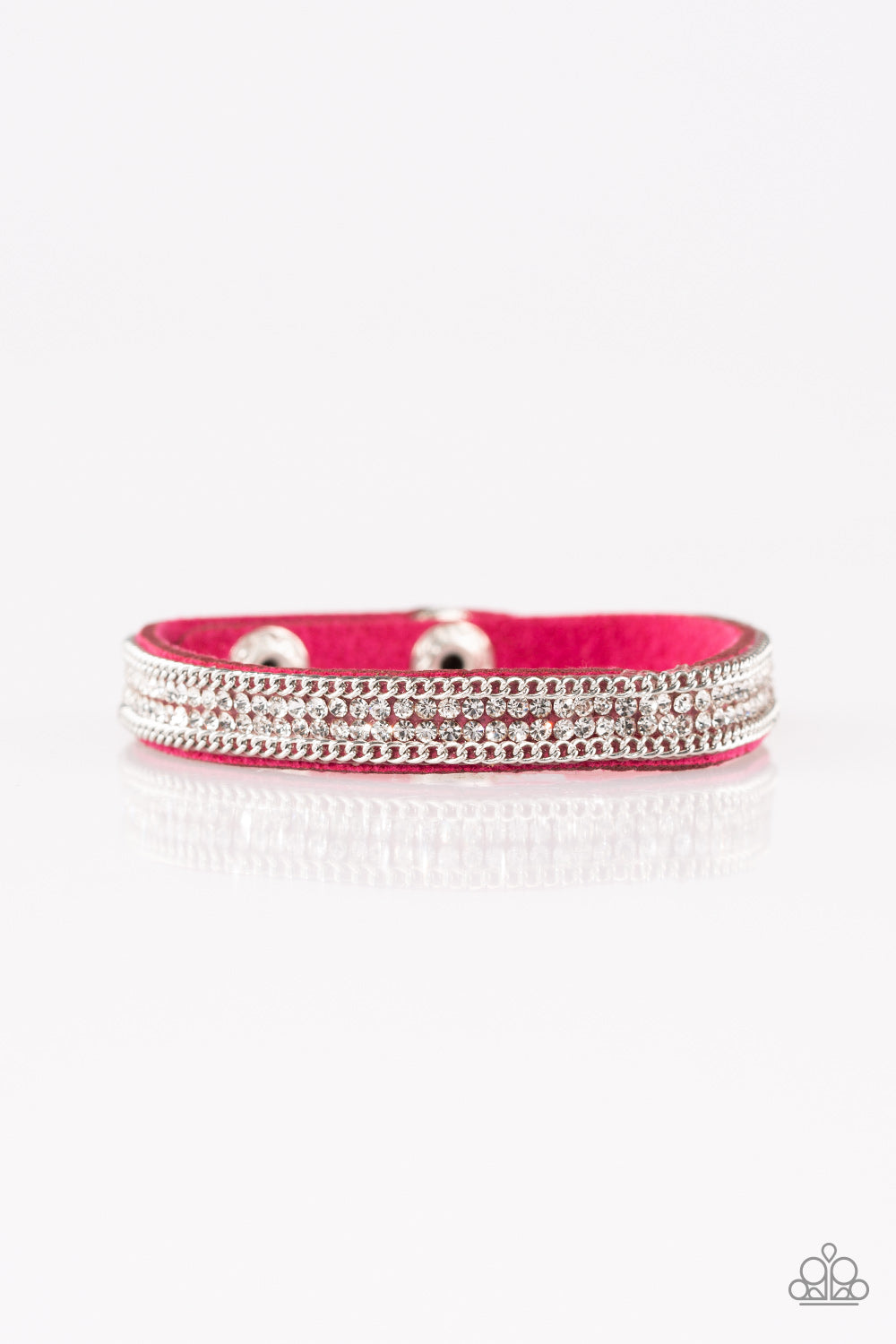 oak-sisters-jewelry-babe-bling-pink-bracelet-paparazzi-accessories-by-lisa