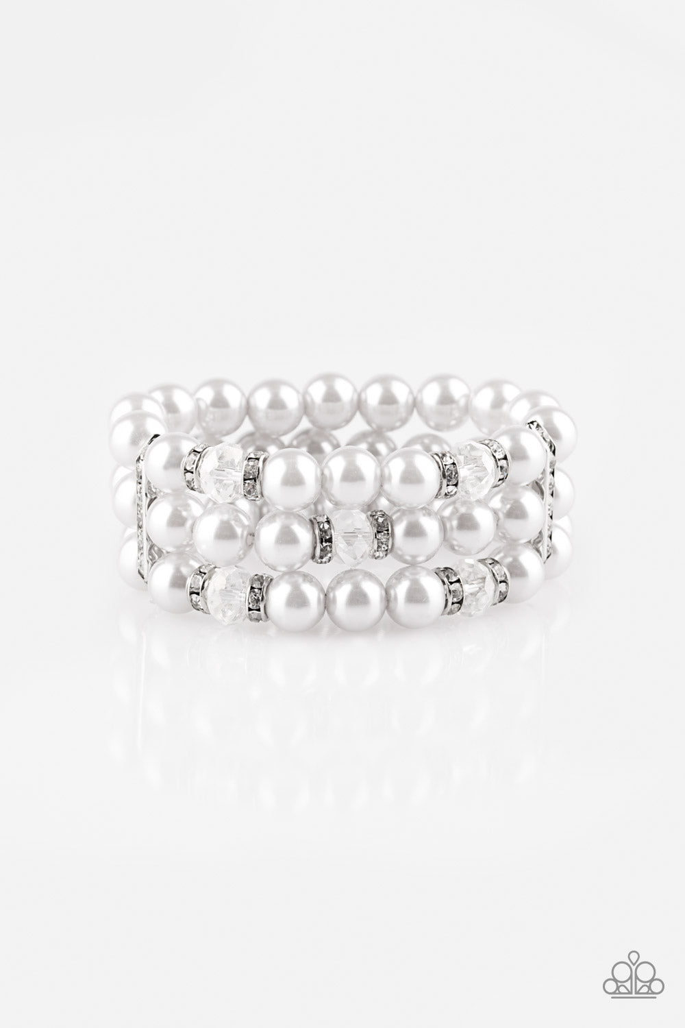 oak-sisters-jewelry-undeniably-dapper-silver-bracelet-paparazzi-accessories-by-lisa