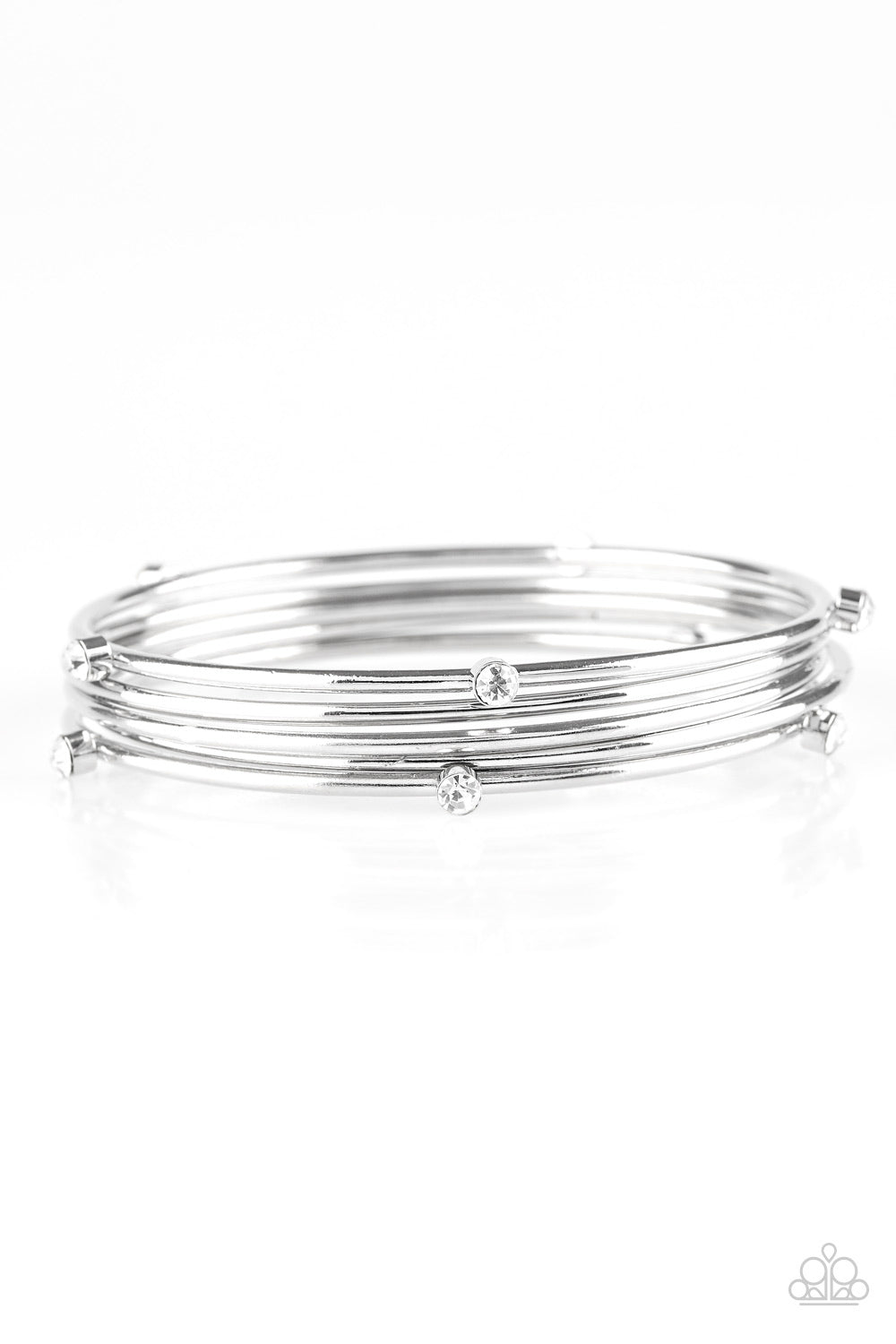 oak-sisters-jewelry-delicate-decadence-white-bracelet-paparazzi-accessories-by-lisa