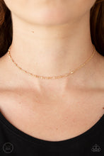 Load image into Gallery viewer, Paparazzi 🔆Take A Risk - Gold Necklace
