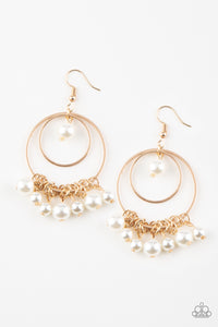 oak-sisters-jewelry-new-york-attraction-gold-earrings-paparazzi-accessories-by-lisa