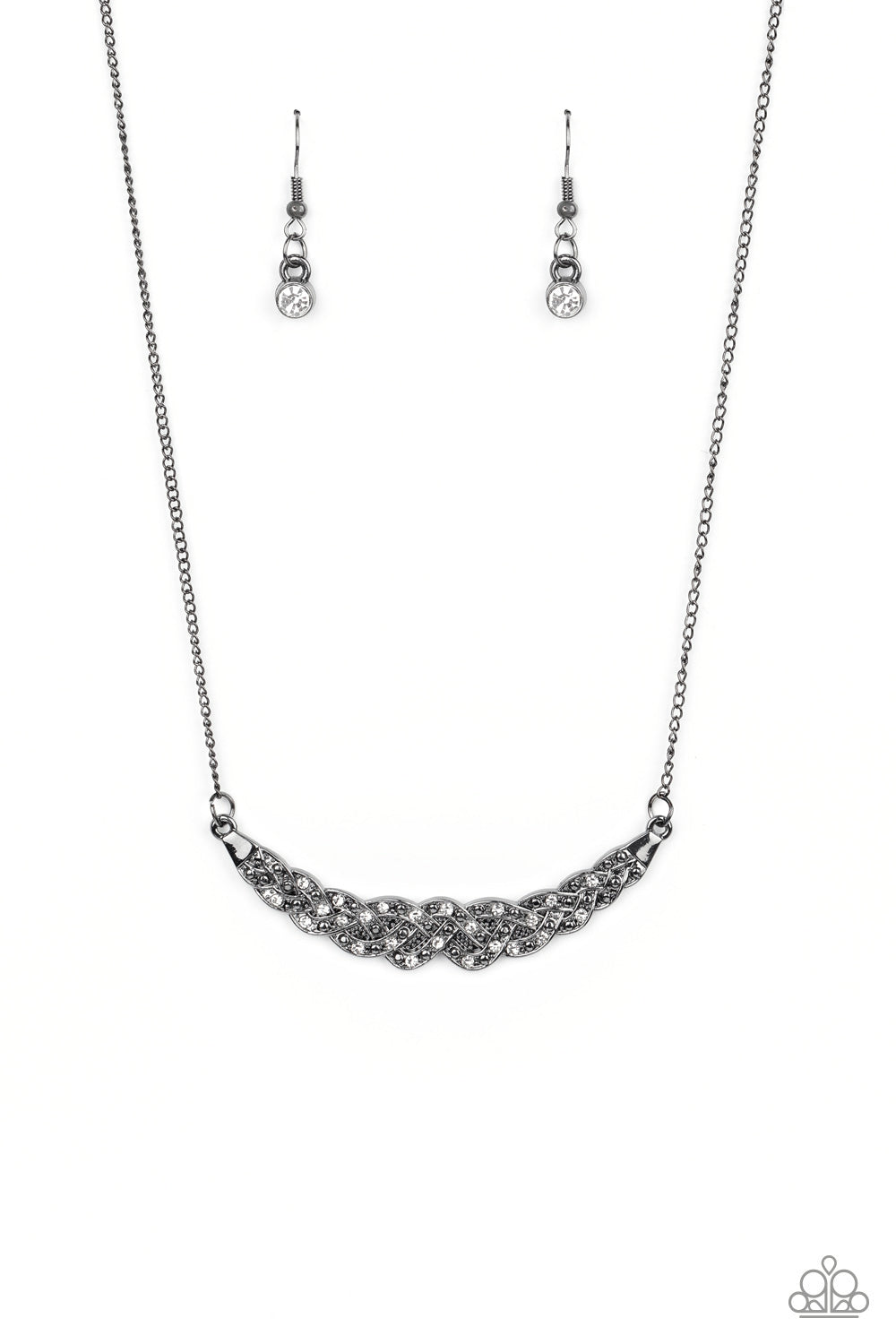 oak-sisters-jewelry-whatever-floats-your-yacht-black-necklace-paparazzi-accessories-by-lisa