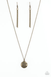 oak-sisters-jewelry-find-joy-brass-necklace-paparazzi-accessories-by-lisa