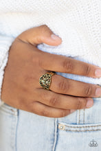Load image into Gallery viewer, Paparazzi 🔆Fanciful Flower Gardens - Brass Ring
