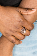 Load image into Gallery viewer, Paparazzi 🔆 Fly Home - Copper Ring

