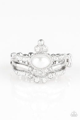 oak-sisters-jewelry-timeless-tiaras-white-ring-paparazzi-accessories-by-lisa