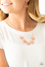 Load image into Gallery viewer, Paparazzi 🔆 Hoppin Hibiscus - Copper Necklace
