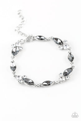 oak-sisters-jewelry-at-any-cost-silver-bracelet-paparazzi-accessories-by-lisa