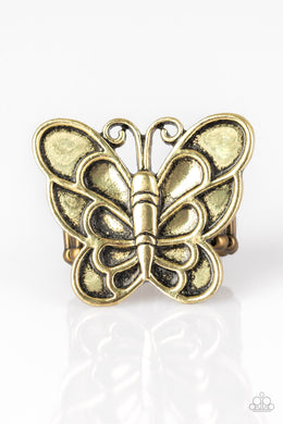 oak-sisters-jewelry-sky-high-butterfly-brass-ring-paparazzi-accessories-by-lisa