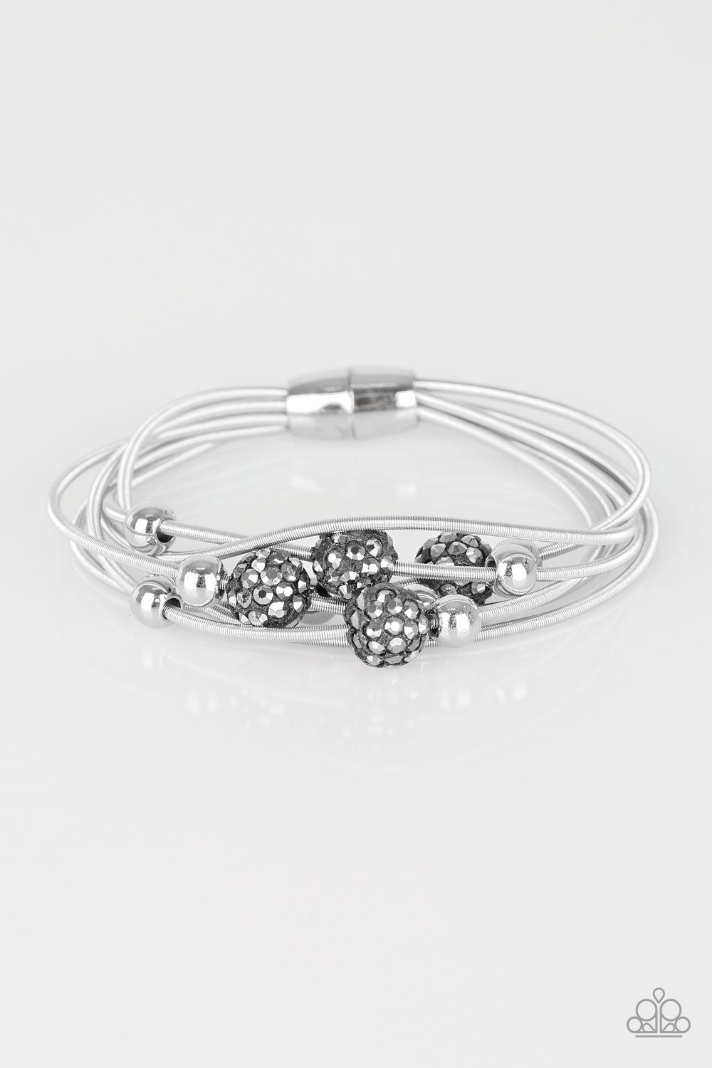 oak-sisters-jewelry-marvelously-magnetic-silver-bracelet-paparazzi-accessories-by-lisa