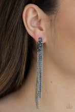 Load image into Gallery viewer, Paparazzi 🔆 Radio Waves - Black Post Earrings
